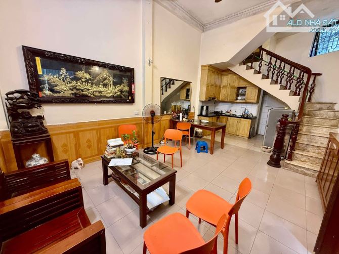 BÁN NHÀ TT THANH XUÂN – LÔ GÓC TIỆN ÍCH BẠT NGÀN- 45m² – MT 11m – 5 TẦNG – GIÁ 9.8 TỶ - 1
