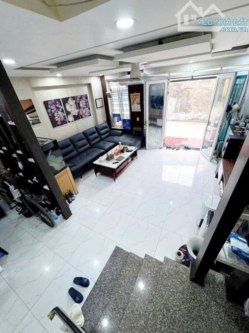 Bác Vịnh cần bán nhà 5t,55m tại Mậu Lương,HĐ,tiện ích tốt chỉ 8 tỷ - 1