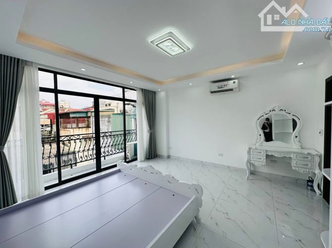 bán nhà Phố Lò Đúc - 57m2 - thang máy - oto đỗ cựa - nhà mới đẹp,chắc chắn - 13,3 tỷ - 1