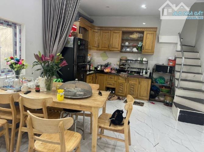 ĐÊ LA THÀNH-ĐỐNG ĐA -DT 24M2-4.5 TẦNG-MT 3.8M- GIÁ CHỈ 5.7 TỶ - 1