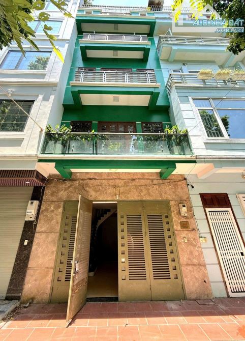 Bán nhà phố Xã Đàn 52m2 xây 5 tầng mặt tiền 6.8m Gara ô tô nhỉnh 18 tỷ trung tâm Đống Đa - 1