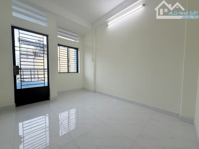 Chung cư 336/9A Phan Văn Trị, 63m2, 2 PN, tầng 2, có sổ, 3.35 tỷ - 1