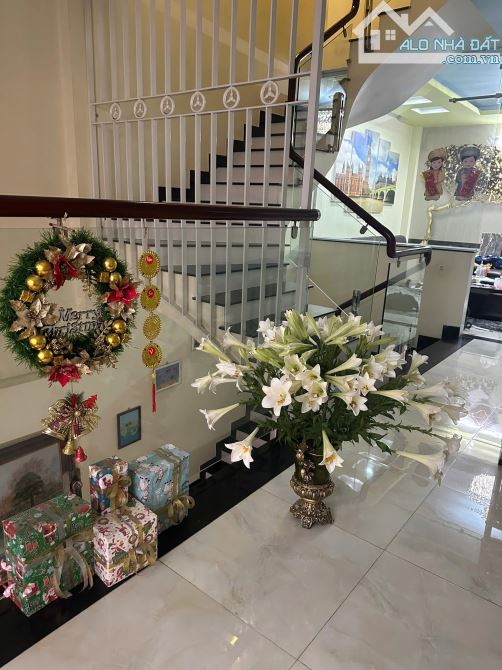 Bán nhà 5 tầng khu phân lô trần nguyên hãn - 1