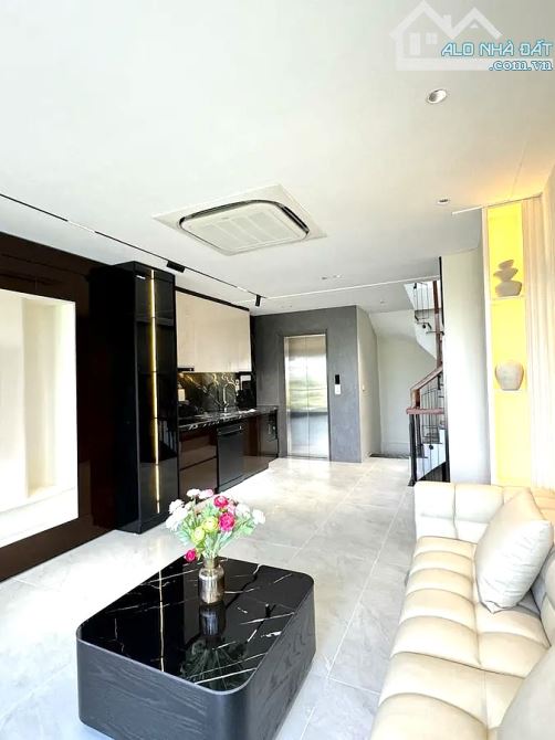 BÁN NHÀ CỰC PHẨM  NGỌC THỤY LONG BIÊN, 5 TẦNG, NGÕ THÔNG Ô TÔ TRÁNH,CÔNG VIÊN, GIÁ 13.X T - 1