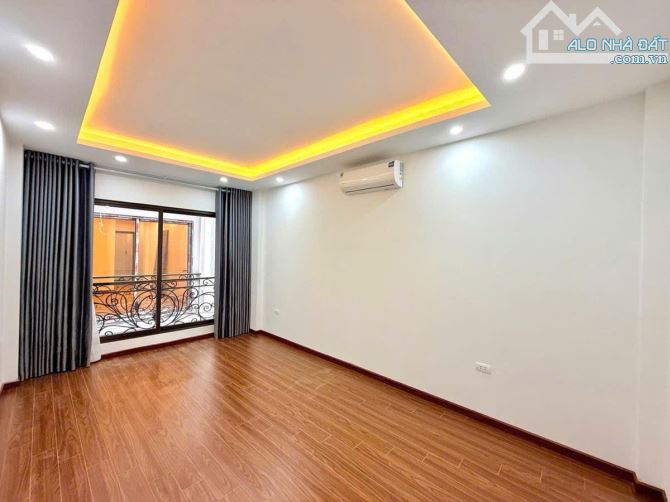 NHÀ HỒ TÙNG MẬU - GẦN ĐH THƯƠNG MẠI - NGÕ NÔNG - DT: 32M2, 5 TẦNG, MT 3.3M - 7.3 TỶ - 1