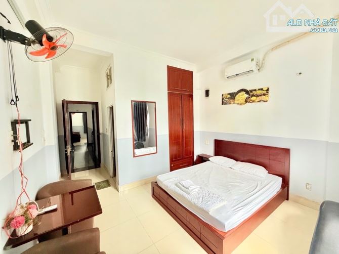 KHÁCH SẠN 4 TẦNG- MT ĐƯỜNG VỈA HÈ 12M CHUẨN- DÒNG TIỀN KHOÁN- NGANG CHUẨN 8M VUÔNG VỨC - G - 1