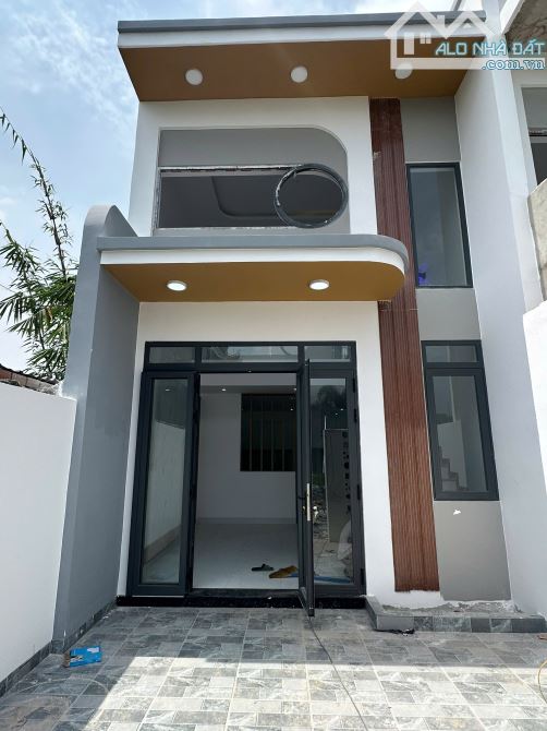 BÁN NHÀ LỬNG THÔNG TẦNG HIỆN ĐẠI ĐẸP CHỈ CẦN 400TRIỆU NHẬN NHÀ - 1