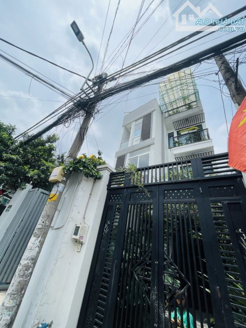 NGỘP -GẤP BÁN NHÀ 3 TẦNG LINH XUÂN THỦ ĐỨC NHỈNH 4 Đ - 1