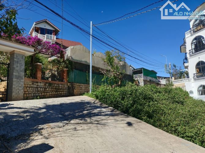 bán đất xây biệt thự villa trịnh hoài đức đà lạt _200mv giá chỉ 7, 5 tỷ ( giá tốt ) - 1