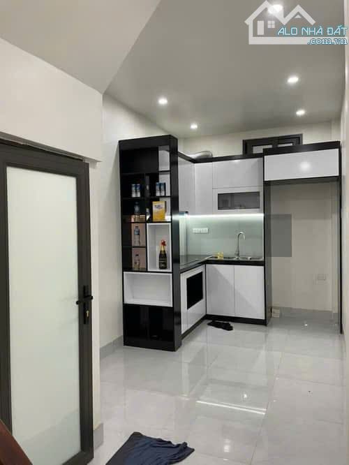 Nguyễn Lương Bằng - Đống Đa - gần hồ Xã Đàn - 27.7m2 - 4 tầng - giá ~6.8 tỷ - 1