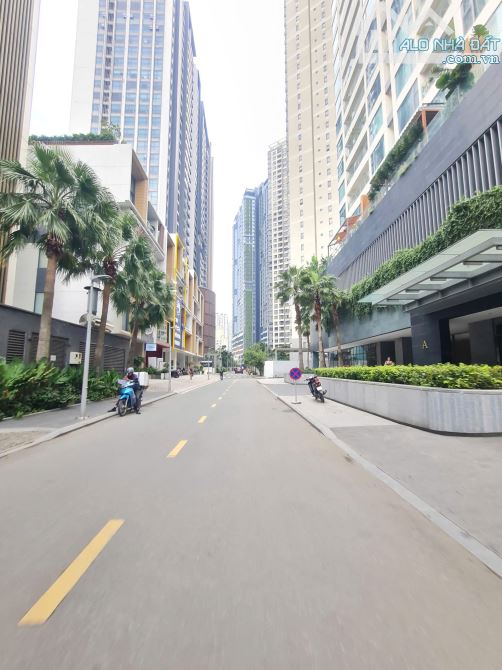 chính chủ bán gấp TÒA NHÀ KHU CĂN HỘ CAO CẤP NHẤT THẢO ĐIỀN - 1