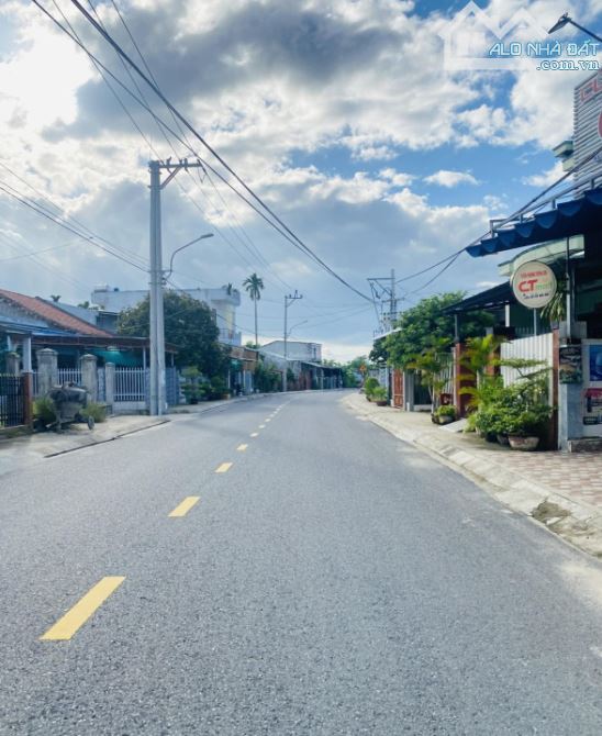 ĐẤT NAM PHƯỚC - DUY XUYÊN - SÁT QUỐC LỘ 1A - FULL ĐẤT Ở - HƠN 175M2 GIÁ CHỈ 7XXTR - 1