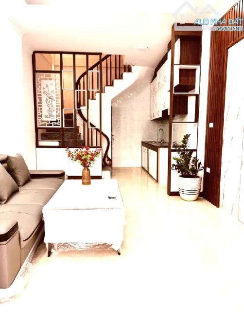 Bán nhà Thạch Bàn Long Biên – Nhà mới đẹp, ở ngay, ô tô đỗ cửa, tiện ích bạt ngàn - 1