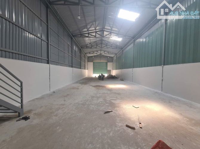 Bán căn xưởng 220m2 giá 790 triệu ở Phước Vĩnh An sổ hồng riêng - 1