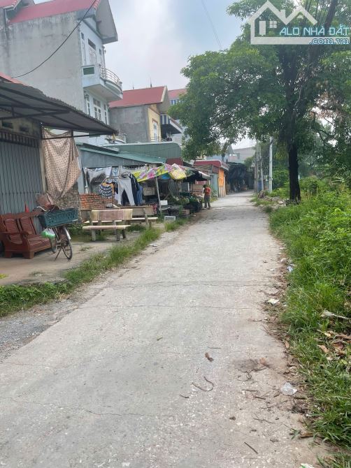 CẦN BÁN GẤP LÔ ĐẤT THỔ CƯ GIÁ RẺ TẠI THỊ TRẤN CHÚC SƠN - 1
