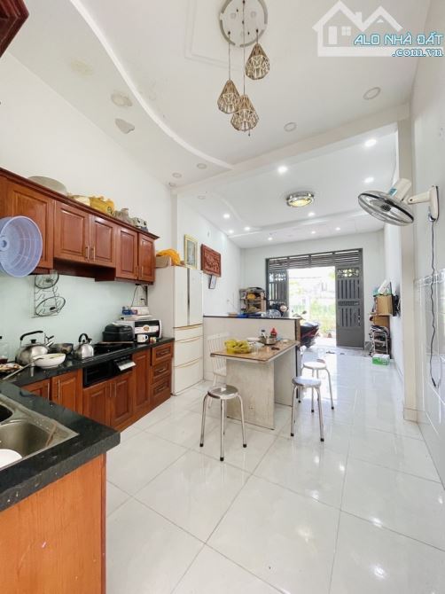 4❌19 nở hậu - C4 2 PN- HXT- sát CV Phần Mềm  Quang Trung - 1