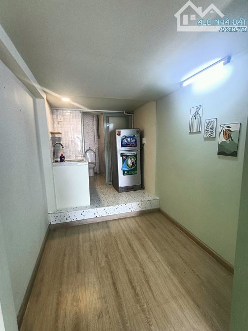 Cho thuê căn hộ studio trong chung cư 158D Pasteur trung tâm Quận 1- 6,5 tr/tháng - 1