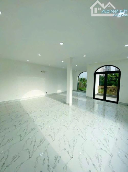 Bán nhà An Phú căn góc mặt đường Thân Văn Nhiếp Quận 2 cũ gần chợ Giồng (130m2) 33 tỷ - 1