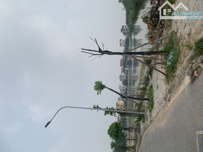 đất đẹp lại đà, ô tô đỗ cửa, sát vin cổ loa, gần cầu tứ liên - 1