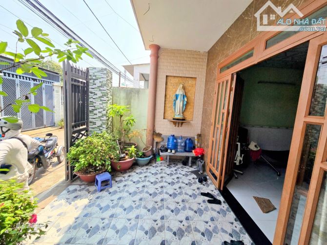 Bán nhà 1T - 1 Lầu gần chợ kp 6 Tân Biên Gx Hà Nội - 1