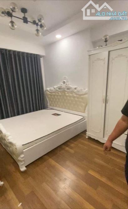 Cần bán căn hộ chung cư H1 Đ/C 243 Hoàng Diệu, Phường 9, Quận 4, diện tích 43m2, - 1