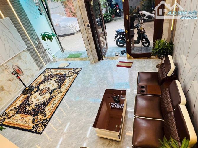 Nhà 1 Trệt 1 Lầu – Sân Ô Tô 7 Chỗ – Đường 2 Xe Hơi Tránh Nhau – KP Chiêu Liêu, Dĩ An – Giá - 1