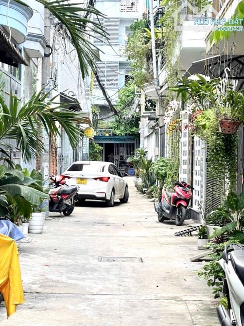 Bán nhà Gò Vấp, Phạm Văn Chiêu, hẻm xe hơi, gần khu DreamHome, 43m², 3 tầng, 4PN, 5.3 tỷ - 1
