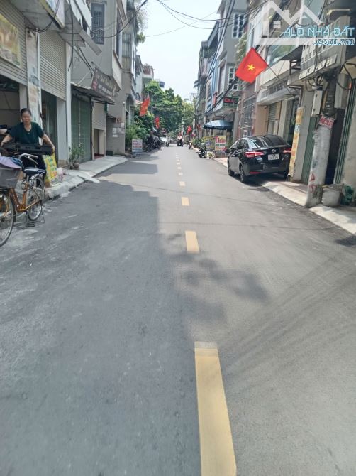 Bán gấp 76m2 Thị trấn Liên Quan, mặt đường lớn _ Kinh doanh - 1