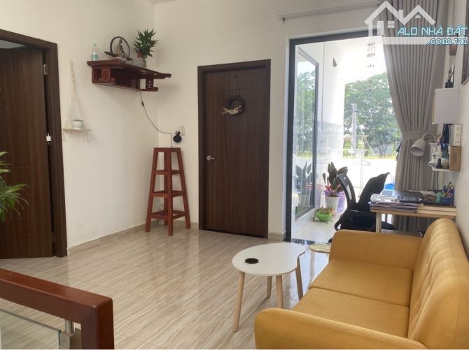 HẺM XE HƠI TRÁNH ĐƯỜNG TAM ĐA - PHƯỜNG TRƯỜNG THẠNH - NHÀ 2 TẦNG - 81m2 (7m) - GIÁ 5,5T 🧄 - 1