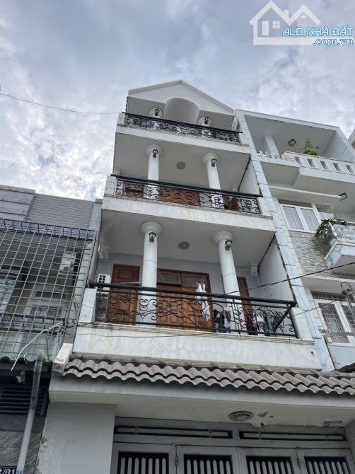 Hành hiếm!Bán Nhà 3 Lầu HXH Khu Đồng Bộ Đường Nguyễn Văn Lượng P16-(4mx20m)-Giá 8.7ty TL - 1