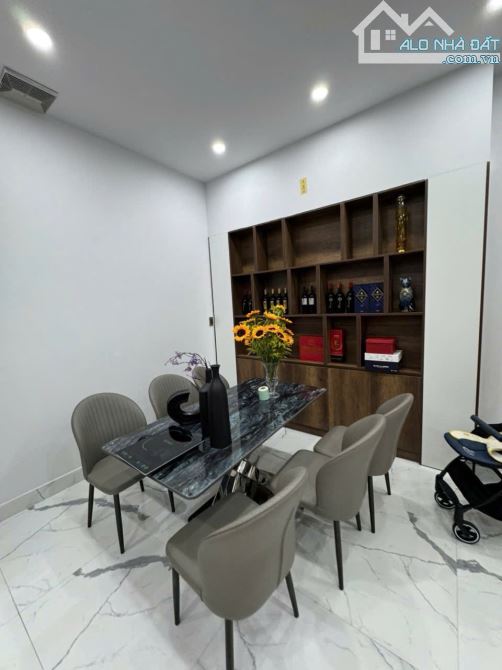 BÁN BIỆT THỰ CAO CẤP 4 TẦNG, 180M2, 10PN, 2X TỶ, TRẦN SÂM, SƠN TRÀ, ĐÀ NẴNG - 1