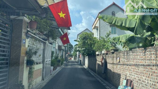 💥 BÁN LÔ GÓC ĐẸP – VIEW SÔNG HỒNG – SÁP MAI, VÕNG LA 💥 📐 DT: 115.8m² full thổ cư – MT: - 1