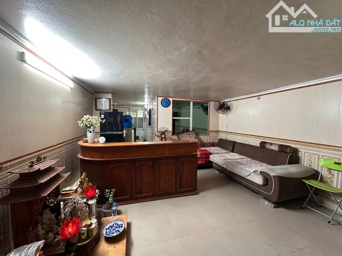 NHÀ 4,5 TẦNG DÒNG TIỀN 50–60 TRIỆU/THÁNG .Dt 70m2.Trung Tâm P.Hoàng Diệu.Giá nhỉnh 3 tỷ - 1