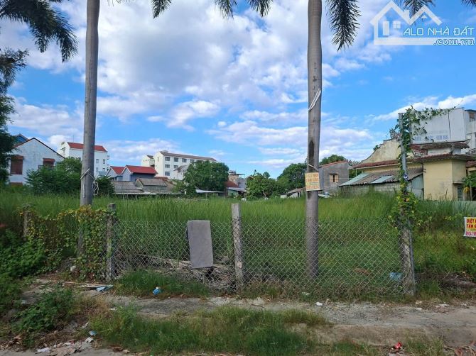 Chuyển nhượng lô hoa hậu biển Hội An,2 mặt tiền Trương Minh Hùng và  Mai An Tiêm, sát biển - 1