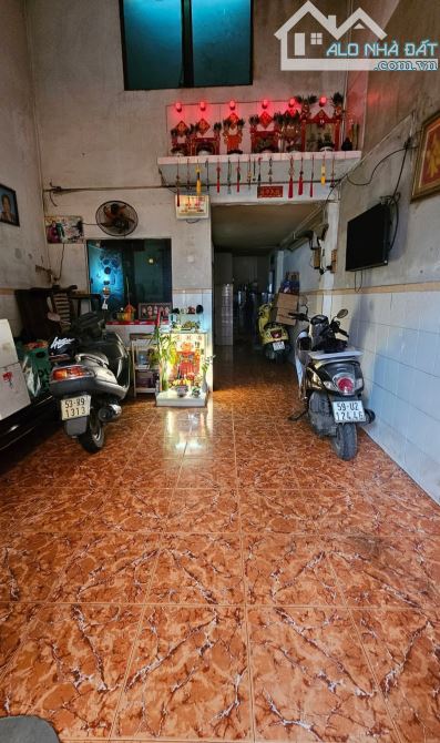 HXH 6m Hồ Thị Kỷ, P.1, Q.10, DT: 60m2, ba tầng, giá 6 tỷ 5. - 1