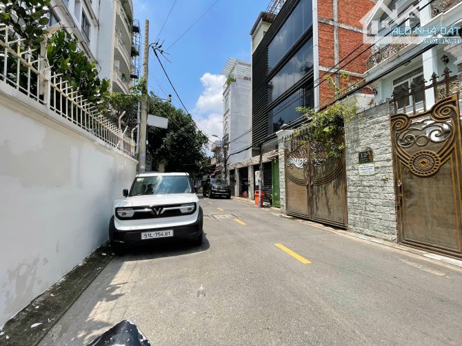 Bán nhà mặt tiền đường số 43 Thảo Điền quận 2.Kết cấu 2 tầng. Nhà đẹp. Diện tích 192,6m2 - 1