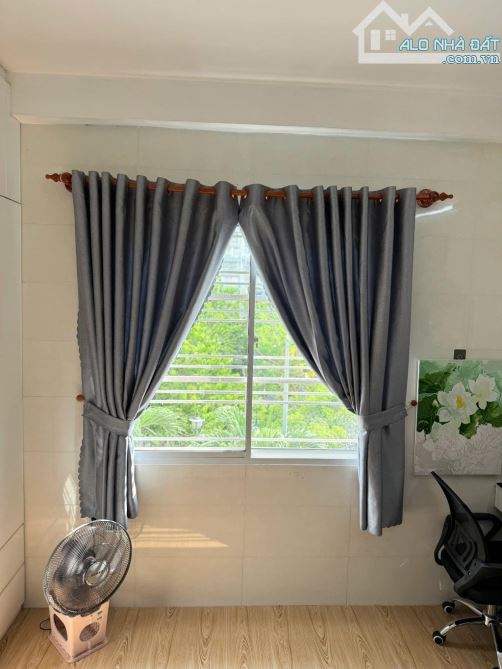Bán Gấp Chung Cư Lê Thị Riêng,Q10, 66M2,SHR, 2PN , Giá Chỉ 3.25 Tỷ TL - 1