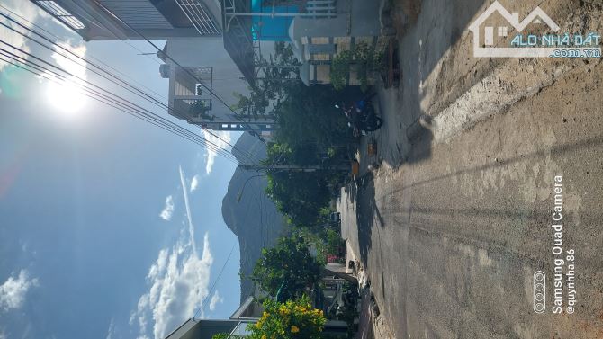 ĐẤT HƯỚNG NAM, MẶT TIỀN ĐƯỜNG VŨ HỮU, HÒN XỆN VĨNH HÒA, NHA TRANG GIÁ 56 TR.M2 - 1