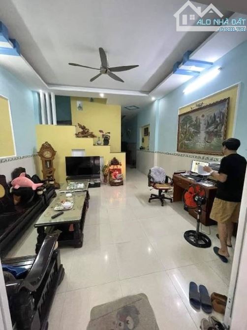 Bán Nhà Quận 7 - 4 Tầng - 80m2 - Hẻm Xe Hơi - Nhỉnh 8 Tỷ - 1