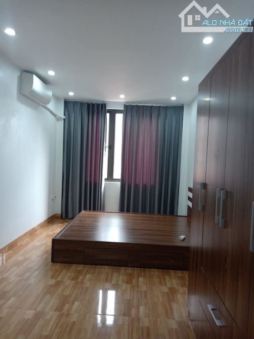 Cho thuê nhà phố Phúc Lợi long biên, 8 triệu, 33m, 5 tầng , nội thất đẹp, gần ô tô. - 1