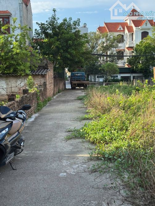 💥Đất Đẹp 🚘oto đỗ cửa  🏛️Thư Phú_Thường Tín_HN  **Diện tích: 40.4m  **Mặt tiền: 5m95 nở - 1