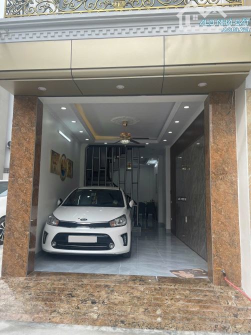 Bán nhà mới đẹp Đông Mỹ - Thanh Trì, 40m2 4 tầng, gara ô tô, gần trục chính - 1