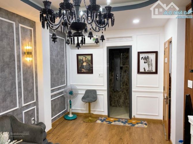 Bán nhà(4x12m) Phạm Văn Đồng-5 tầng mới cứng Bình Thạnh, HXH 6m sát mặt tiền. Gía 8tỷ9 - 1