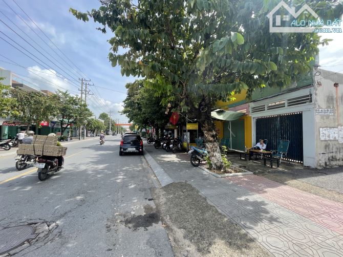 BÁN LÔ ĐẤT 3 MẶT TIỀN TRẦN HƯNG ĐẠO PHƯỜNG DĨ AN TP HCM - 1