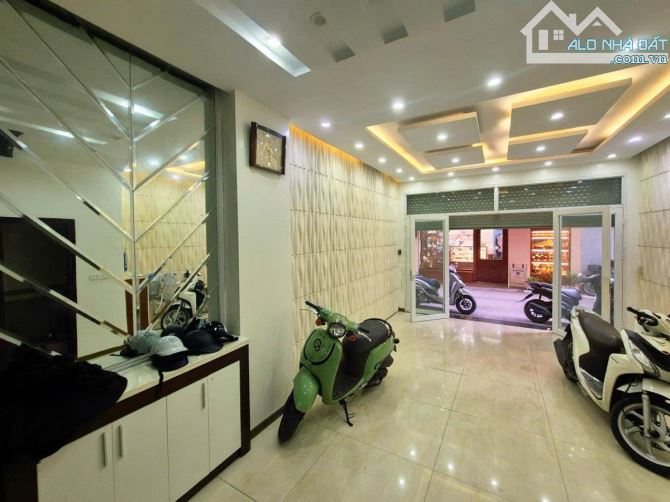 Cực hiếm! Bán nhà vip phố Yên Lãng 47m2 vỉa hè oto tránh, kinh doanh tốt giá nhỉnh 1x tỷ. - 1