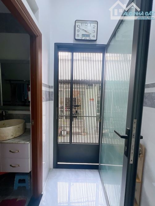 Bán nhà HXH 8M Nguyễn Sơn -Nguyễn Nhữ Lãm, Q Tân Phú DT 55m2(4.2x14)x2 Tầng Giá 7 - 13