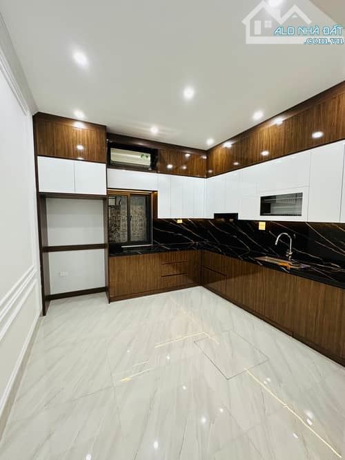 Bán nhà Xuân La, Tây Hồ, 50m2, 5 tầng, giá 13.9 tỷ - 13