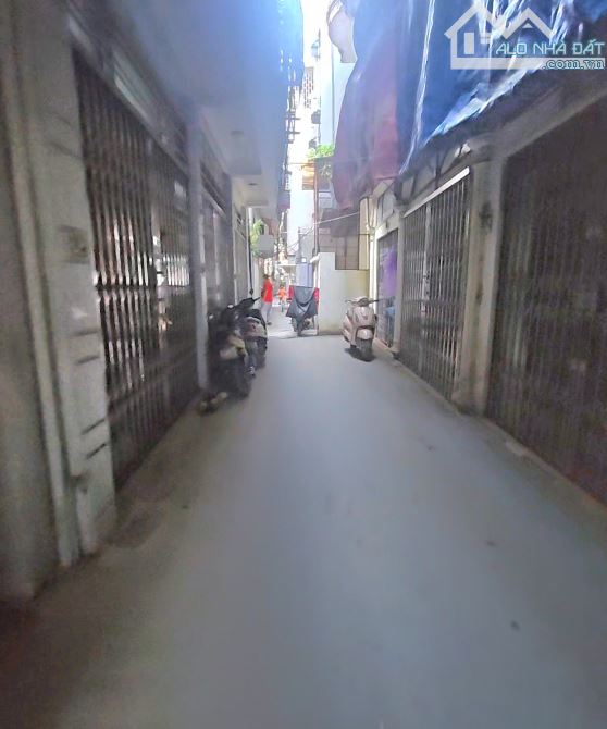 TRUNG PHỤNG - XÃ ĐÀN - ĐỐNG ĐA - 35M2 - NHÀ ĐẸP 3 TẦNG - 3 NGỦ - 60M RA PHỐ - NHỈNH 7 TỶ - 15