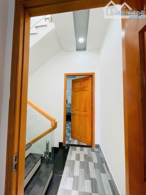BÁN NHÀ GÒ XOÀI, HẺM 7M THÔNG, 4 TẦNG,60M2 - 4*15M,LÊ VĂN QUỚI, GIÁP TÂN PHÚ,GIÁ 6,8 tỷ - 16