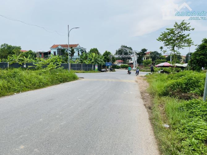 Gần khu đấu giá Quang Tiến- Sóc Sơn- 50m2- giá đầu tư-đường thông-oto đỗ cửa - 2
